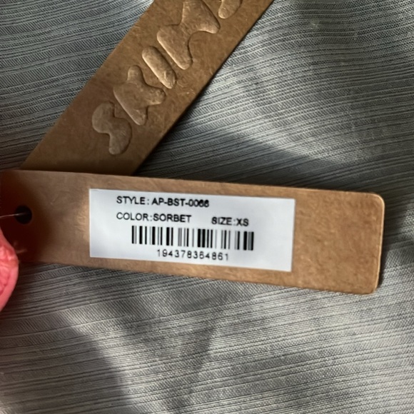 Skims fits everybody cami bodysuit size XS (color discontinued) - Picture 6 of 6